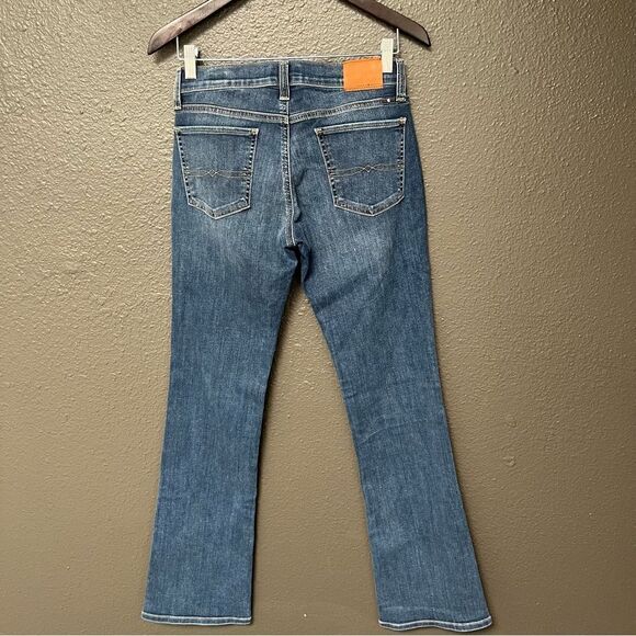 Lucky Brand Sweet Boot Jean In Arrow Indigo - Picture 7 of 14